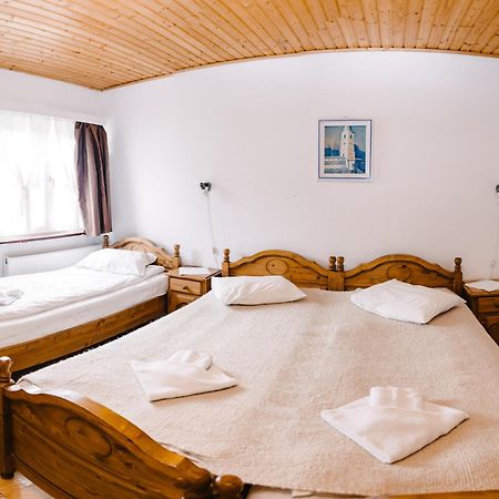 Silver Villa Бъйле Тушнад Екстериор снимка